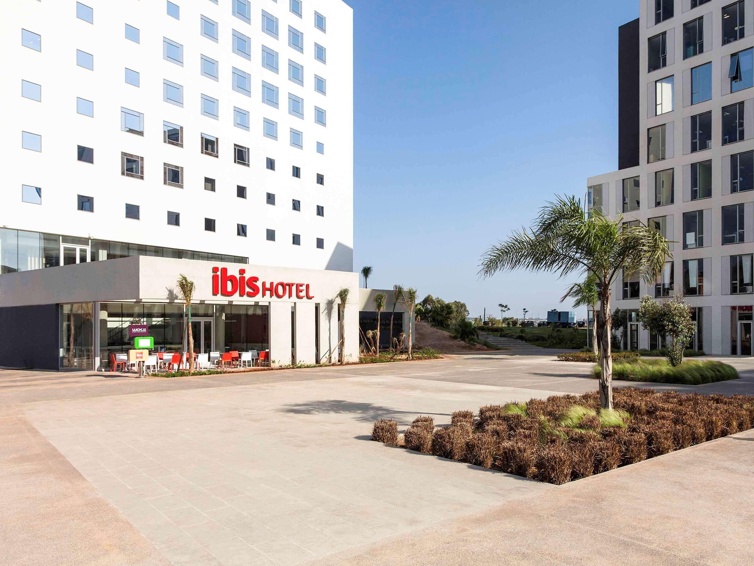 Ibis Casanearshore Hotel 3*
